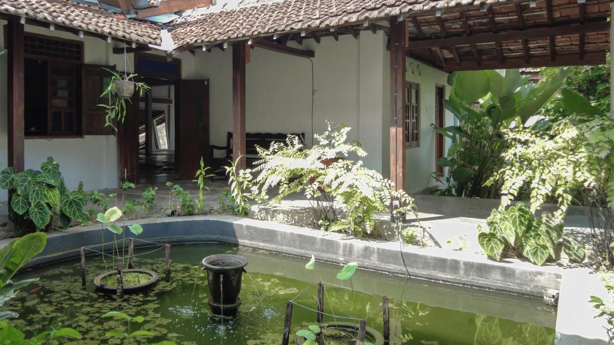 Ohmmstay - Rumah Pendopo Tanjungtirto Exterior foto